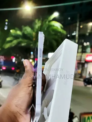 নতুন অ্যাপল আইফোন ১৪ প্লাস ১২৮ জিবি