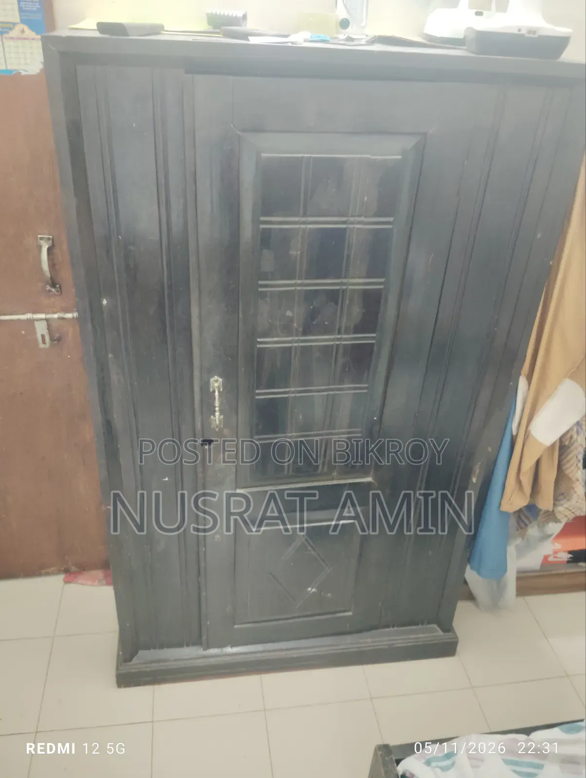 Almirah for Sale