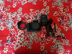 Canon 550 D Camera