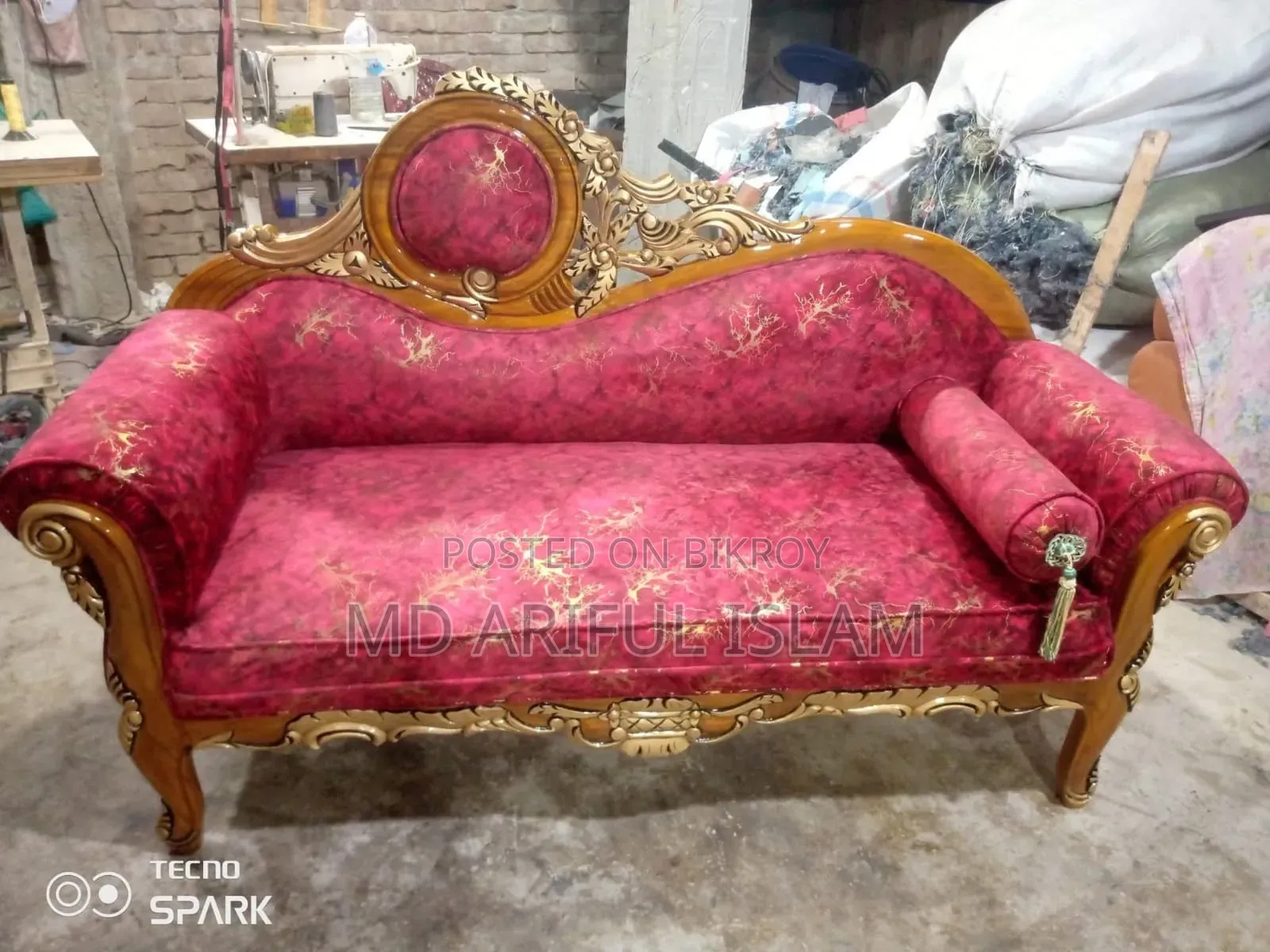 Original Teak Wood Divan at an Affordable Price