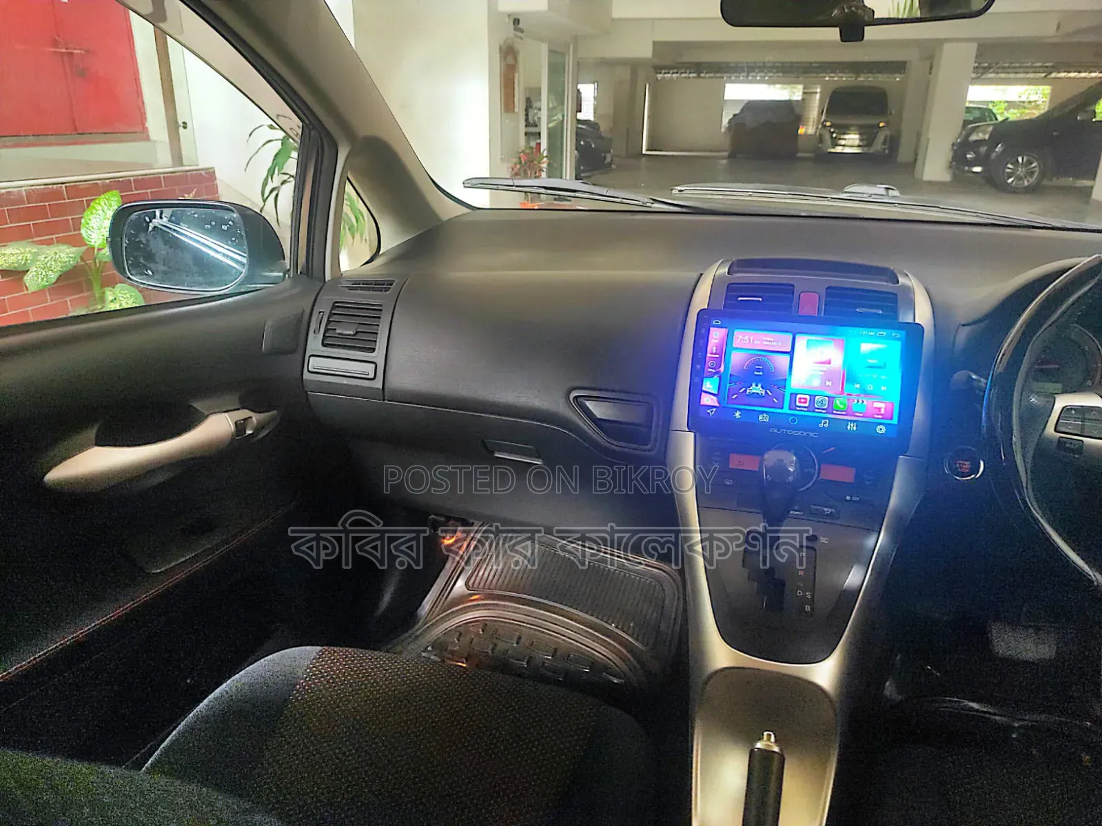 Toyota Auris 2011 Black