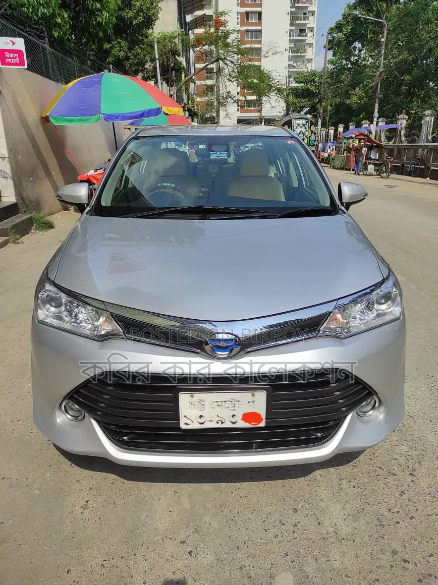 Toyota Axio 1.5 Hybrid 2WD 2015 Pearl