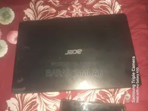 Laptop Acer Aspire 10E Switch SW3 013 8GB Intel Core I3 HDD+SSD 512GB