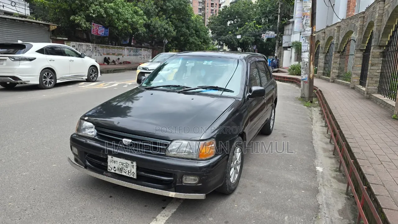 Toyota Starlet Glanza 1995 Gray