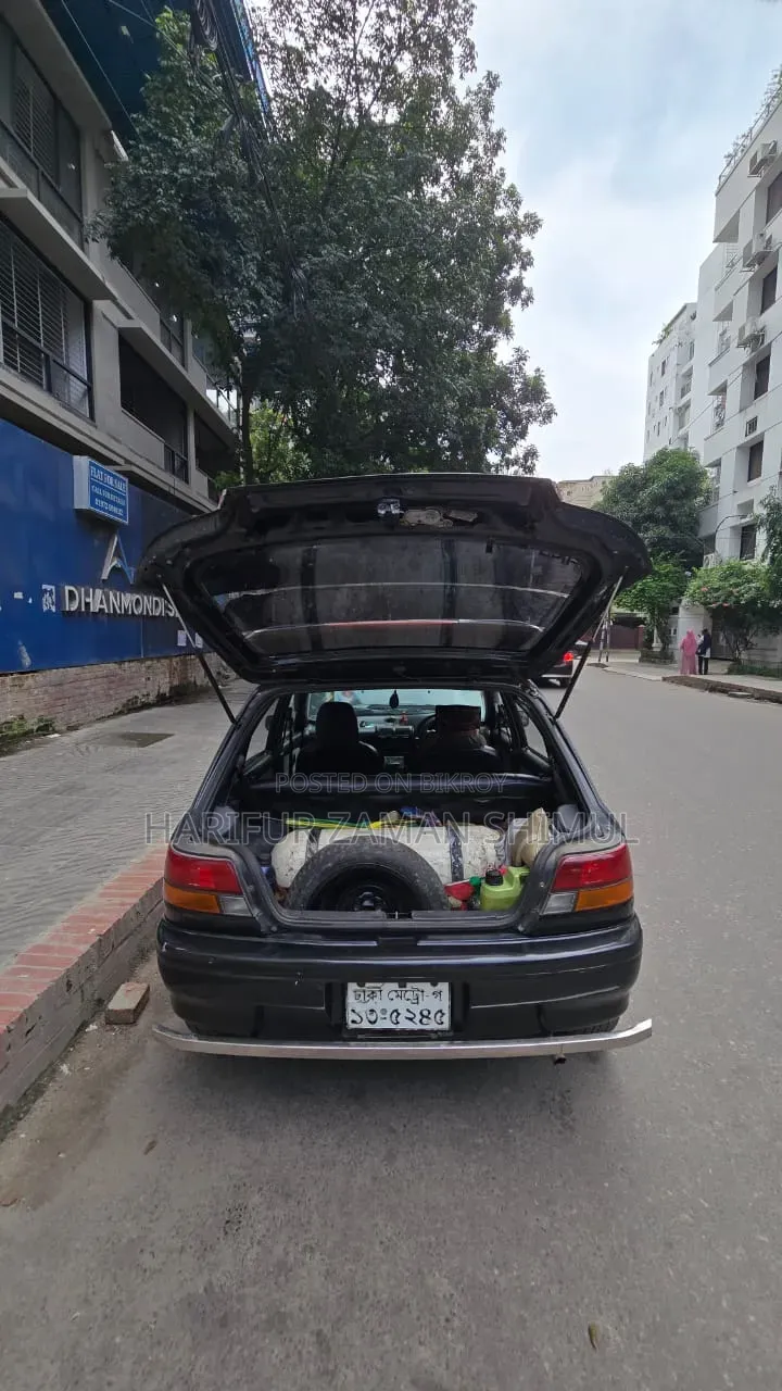 Toyota Starlet Glanza 1995 Gray