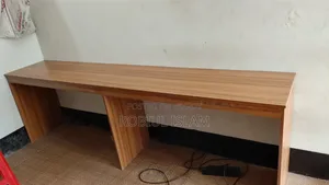 অফিস ডেক্স