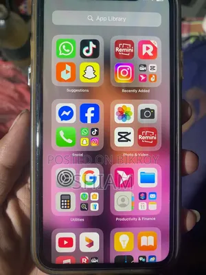 Apple iPhone XR 64 GB Yellow
