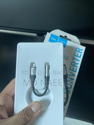 Lightning To 3.5mm Audio Adapter For iPhone With Mic