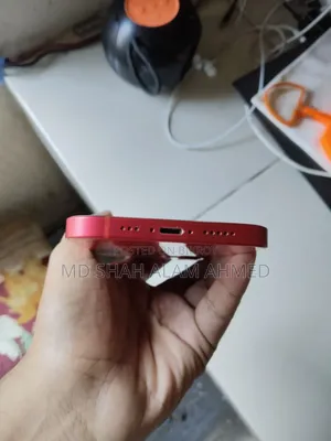 Apple iPhone 12 64 GB Red