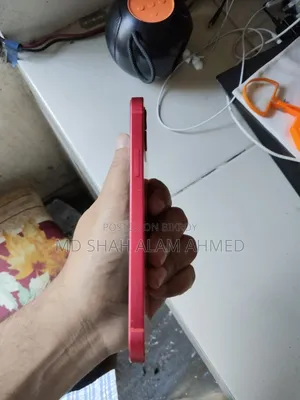 Apple iPhone 12 64 GB Red