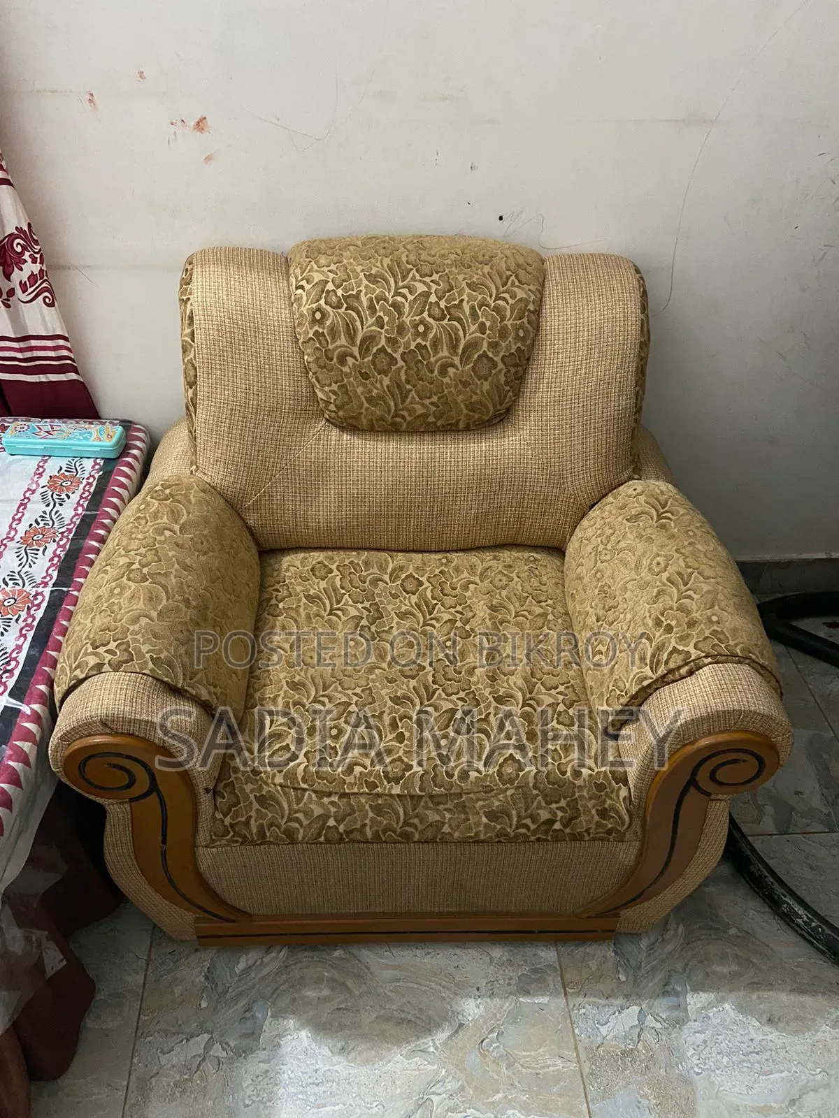 2+2+1 Sofa Set