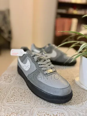 Nike Air Force 1 Low বিক্রয়ের জন্য
