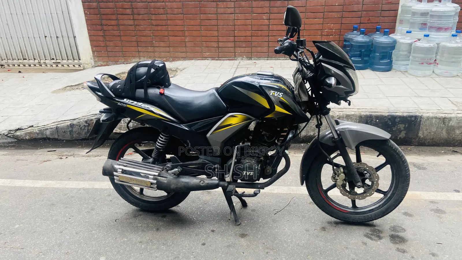 TVS Stryker 125 2022 Yellow
