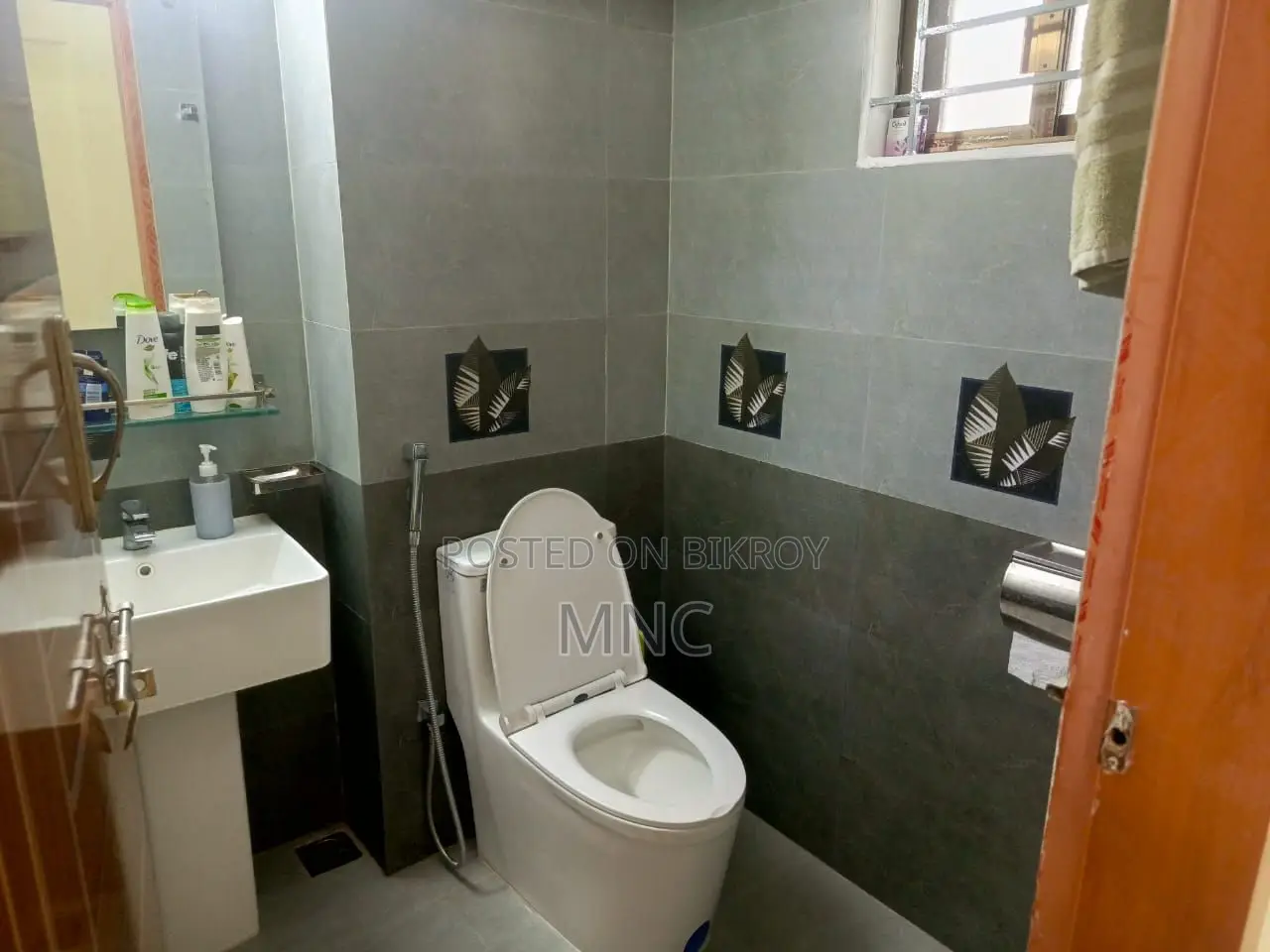 4-bedroom Apartment in Chittagong, Panchlaish for sale