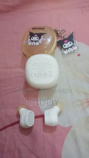 বাইরে থেকে আনা অনেক সুন্দর একটা ব্লুটুথ অনেক ছোট ব্যবহার করা হয়নি