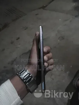 Vivo V23 128 GB Silver
