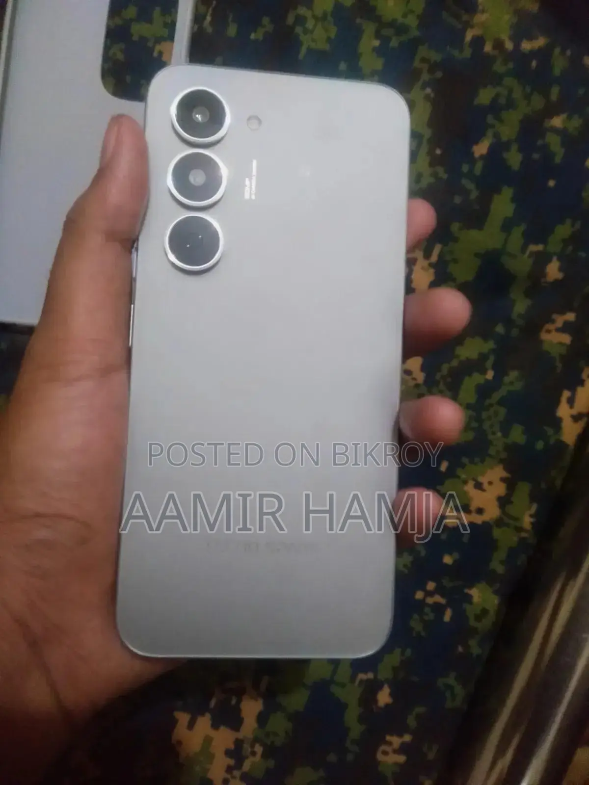 নতুন টেকনো স্পার্ক ৪০ প্রো ১২৮ জিবি সিলভার