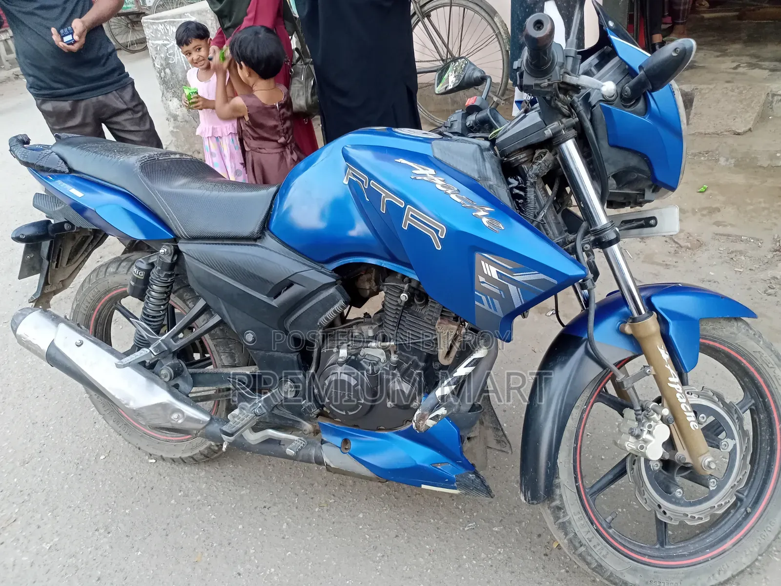 TVS Apache RTR 160 2V 2018 Blue
