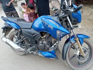 TVS Apache RTR 160 2V 2018 Blue