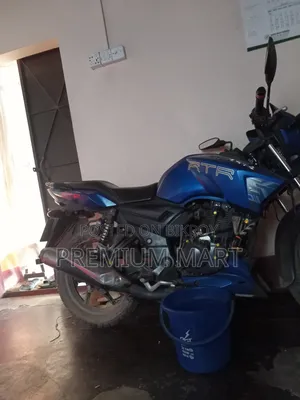 TVS Apache RTR 160 2V 2018 Blue