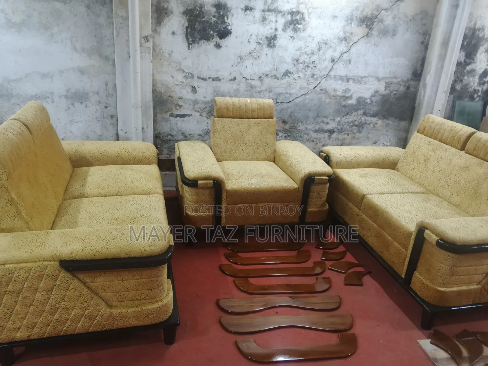 Buy your favorite sofa at wholesale rates