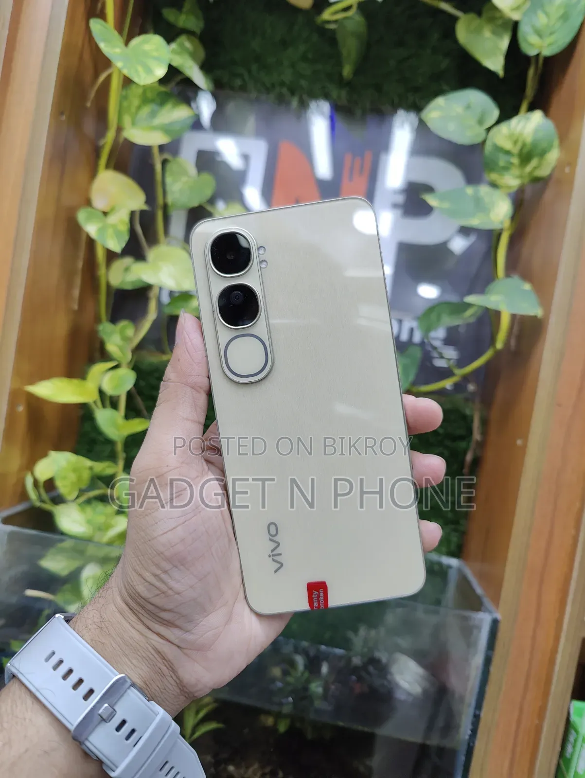 Vivo V40 Lite 4G 256 GB Gold