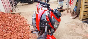TVS Apache 160 4V 2020 রেড