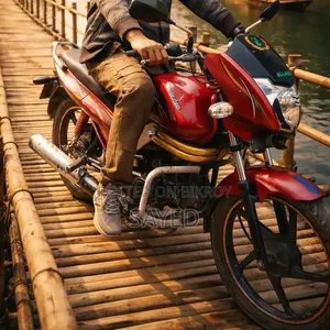 Mahindra Centuro 2018 Red