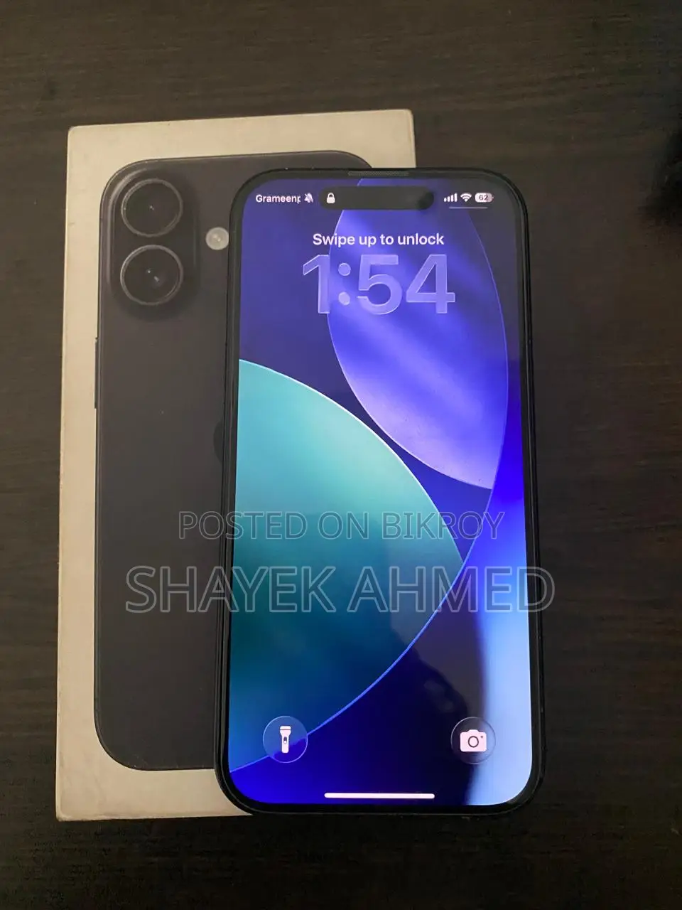 Apple iPhone 16 128 GB Gray