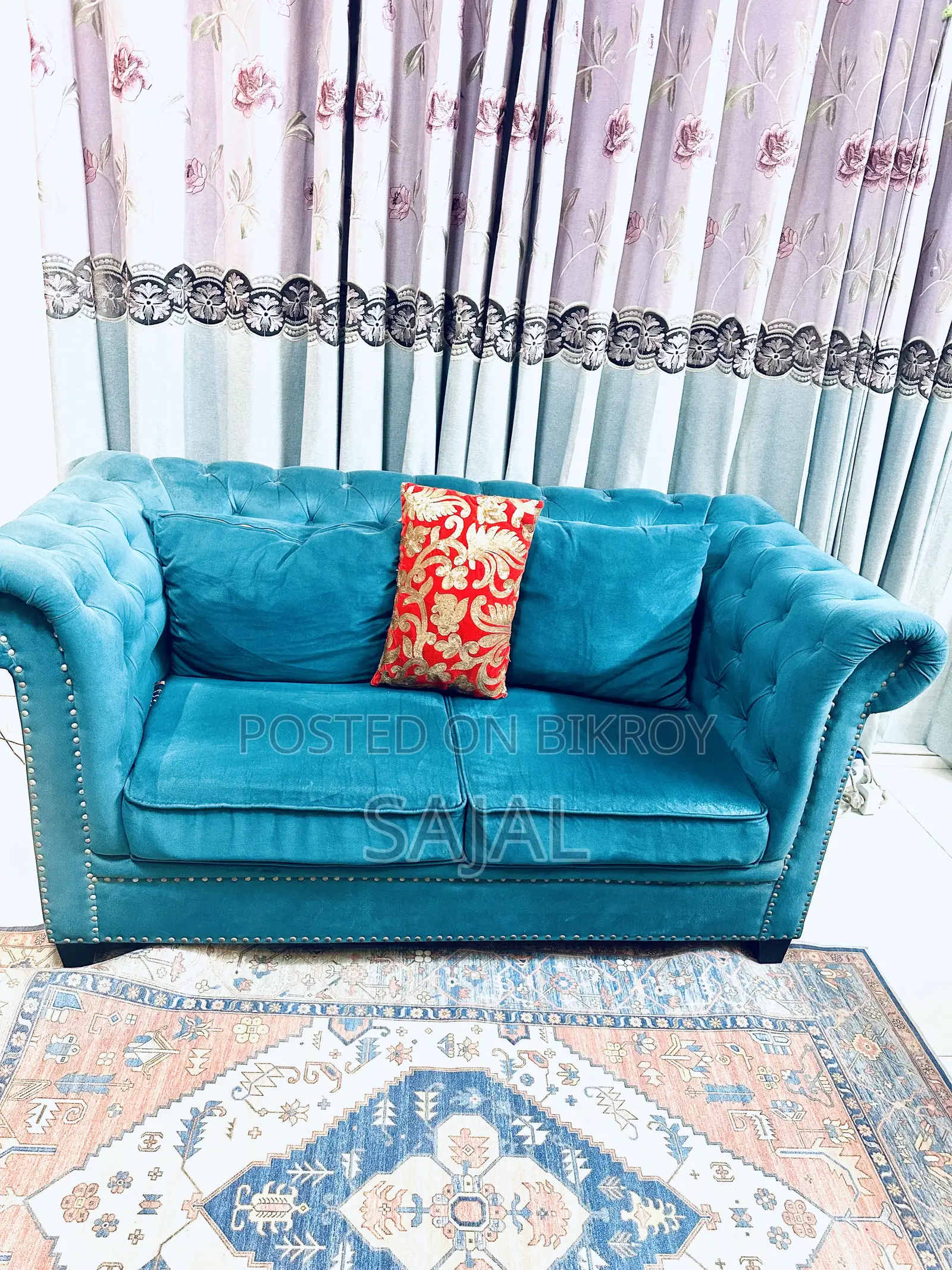 2 Seats Sofa