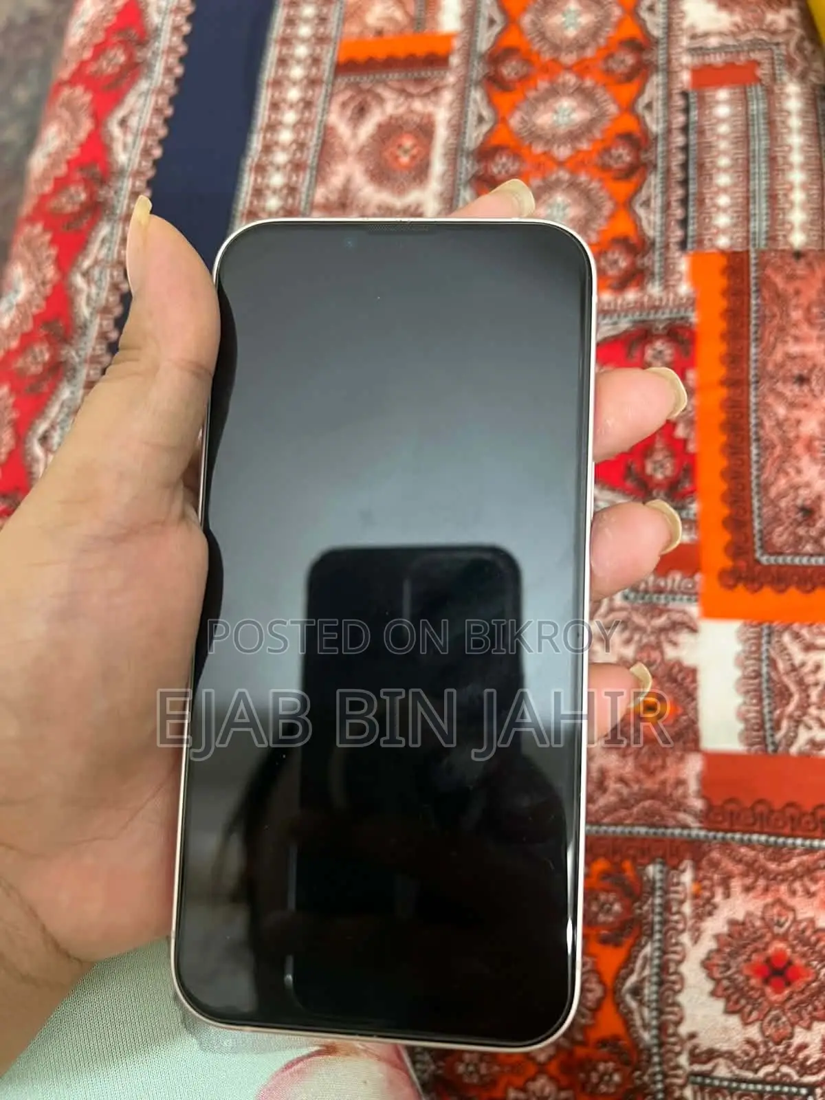 Apple iPhone 13 128 GB Pink