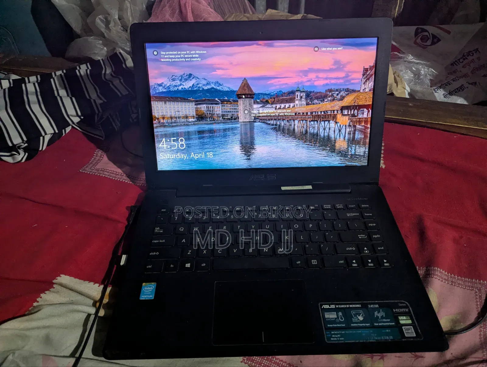 Laptop Asus VivoBook X540SA 4GB Intel Pentium SSHD+SSD 128GB