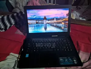 Laptop Asus VivoBook X540SA 4GB Intel Pentium SSHD+SSD 128GB