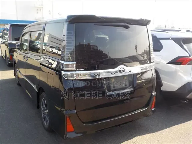 Toyota Voxy 2021 Black