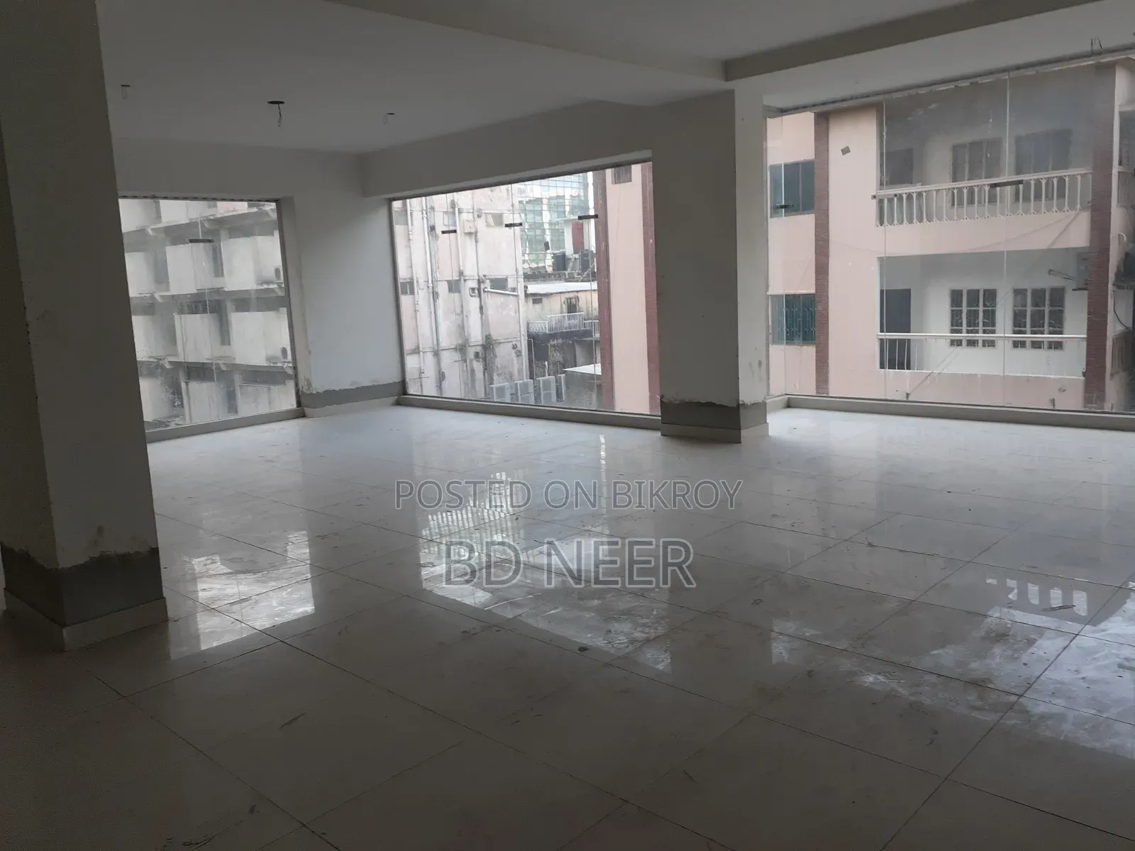 Commercial Office Space Rent in Gulshan Avenue