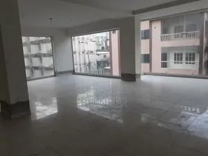 Commercial Office Space Rent in Gulshan Avenue