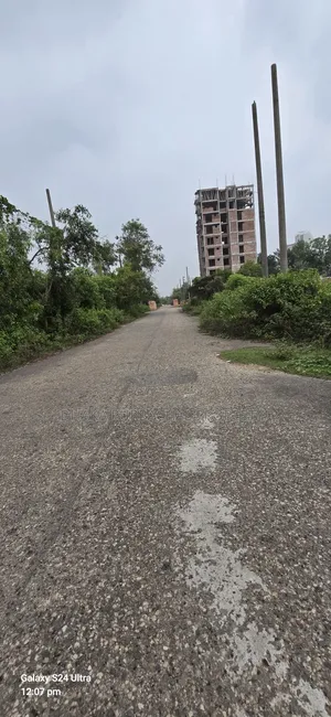 East-facing plot for sale on 60-foot road, Uttara Block K