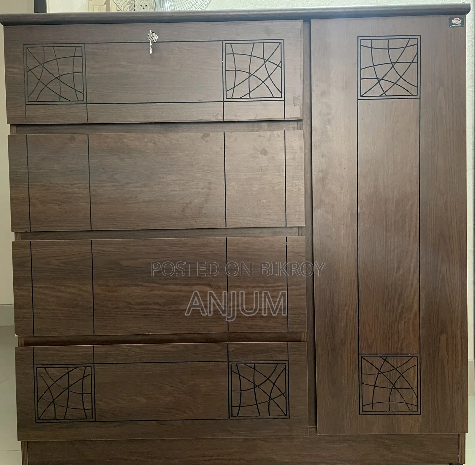 Regal Laminated Board Wardrobe