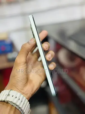 Realme 128 GB