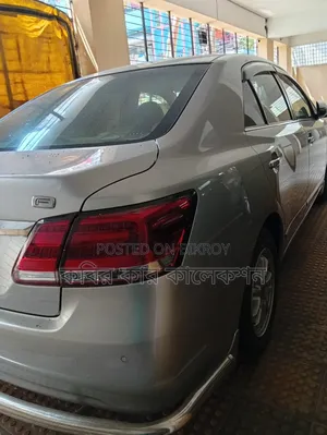 Toyota Premio 1.5 FWD 2016 Silver