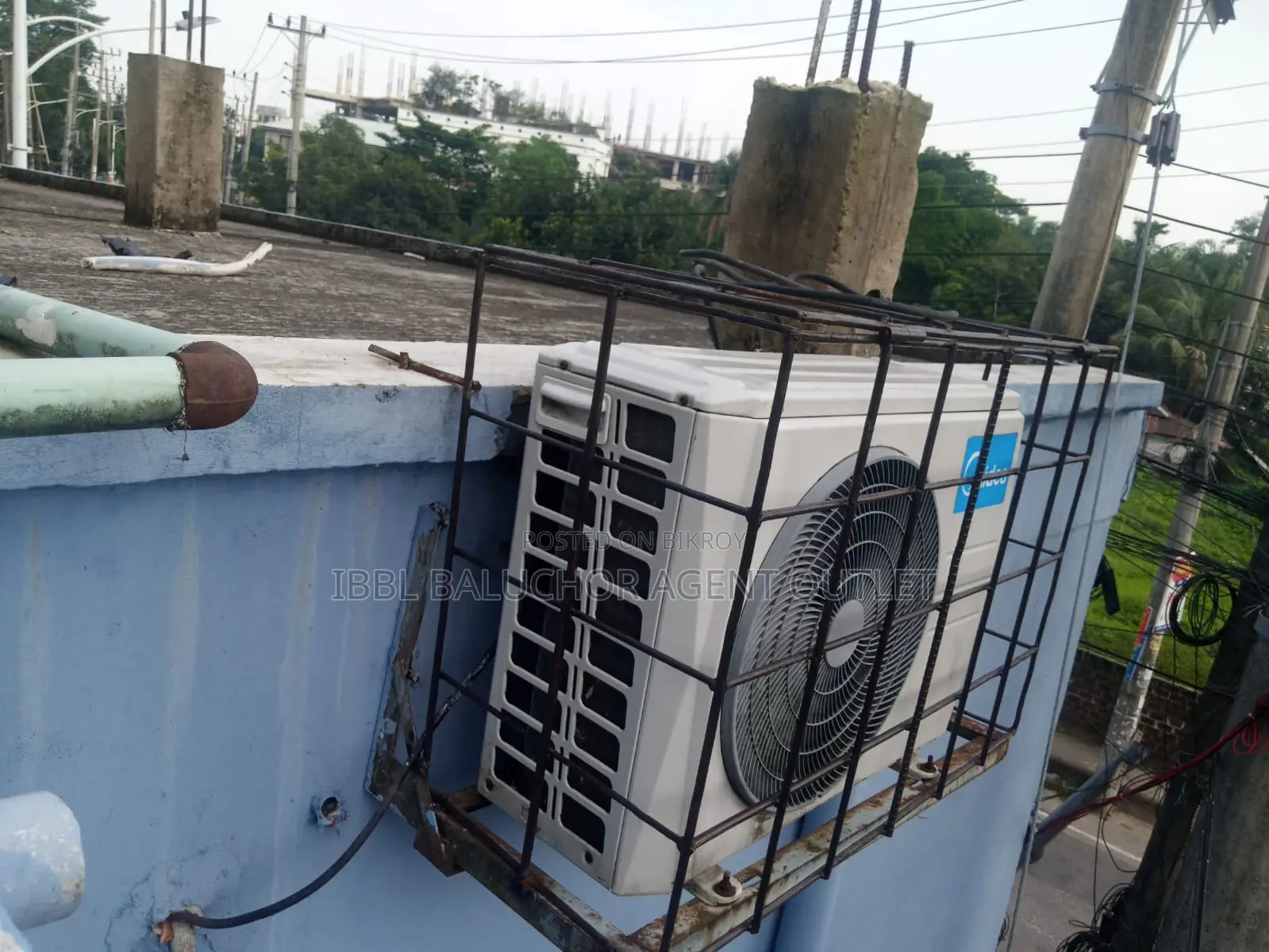 Midea 1.5 Ton Split AC (Model: MSA-18CRN1) - Excellent Condition