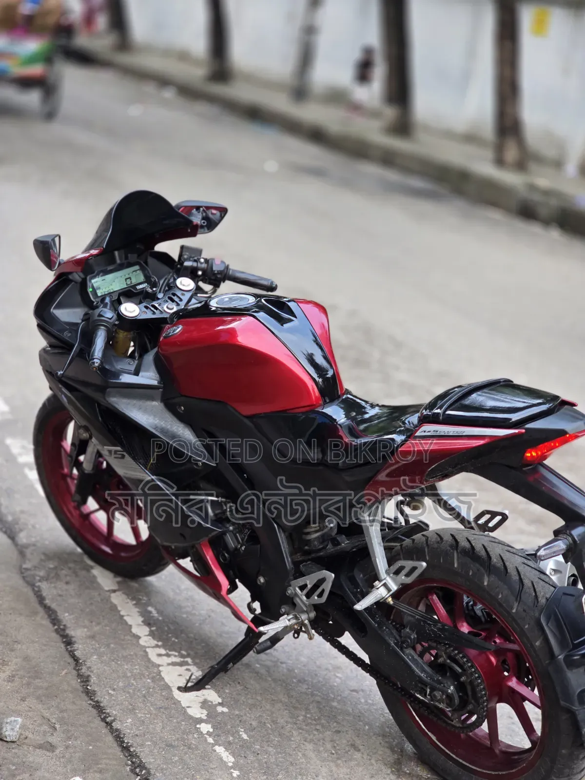 Yamaha R1 2018 Black