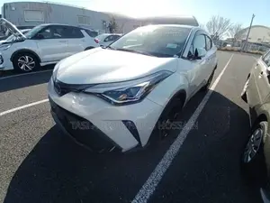 Toyota C-Hr Limited 2021 Pearl