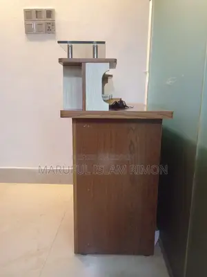 Reception Table /Fly Wood