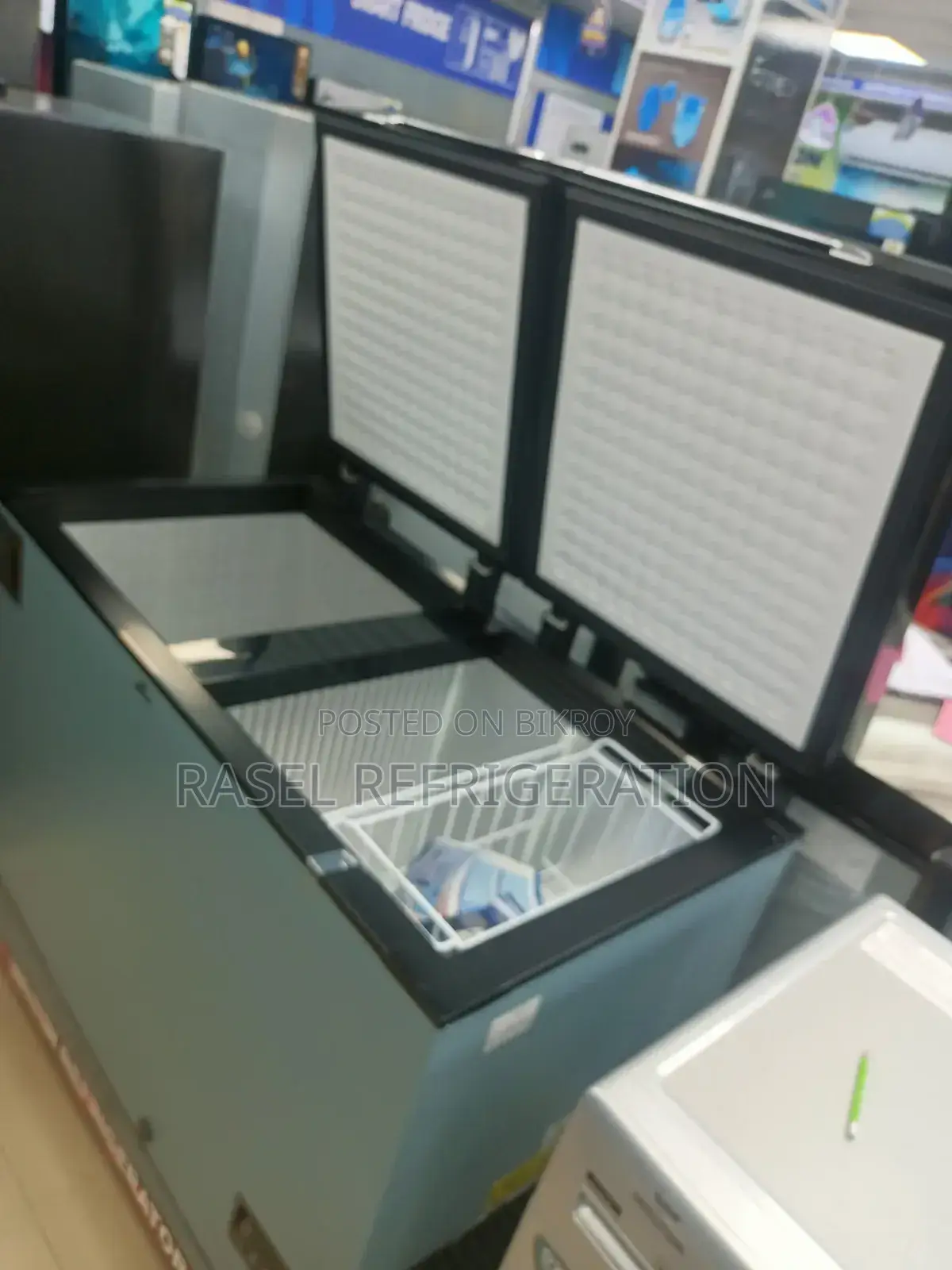 35% discount for Eid!!! 300-liter Walton deep fridge, model WCG-3jo.