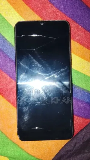Samsung Galaxy M20 32 GB Black