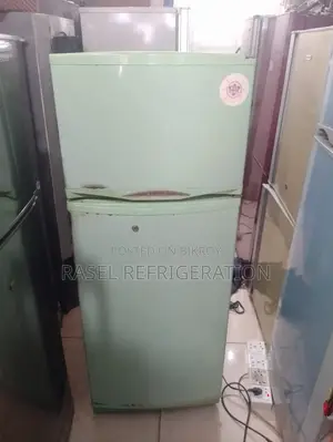 14 Cft running Singer fridge. 15-day replacement warranty.