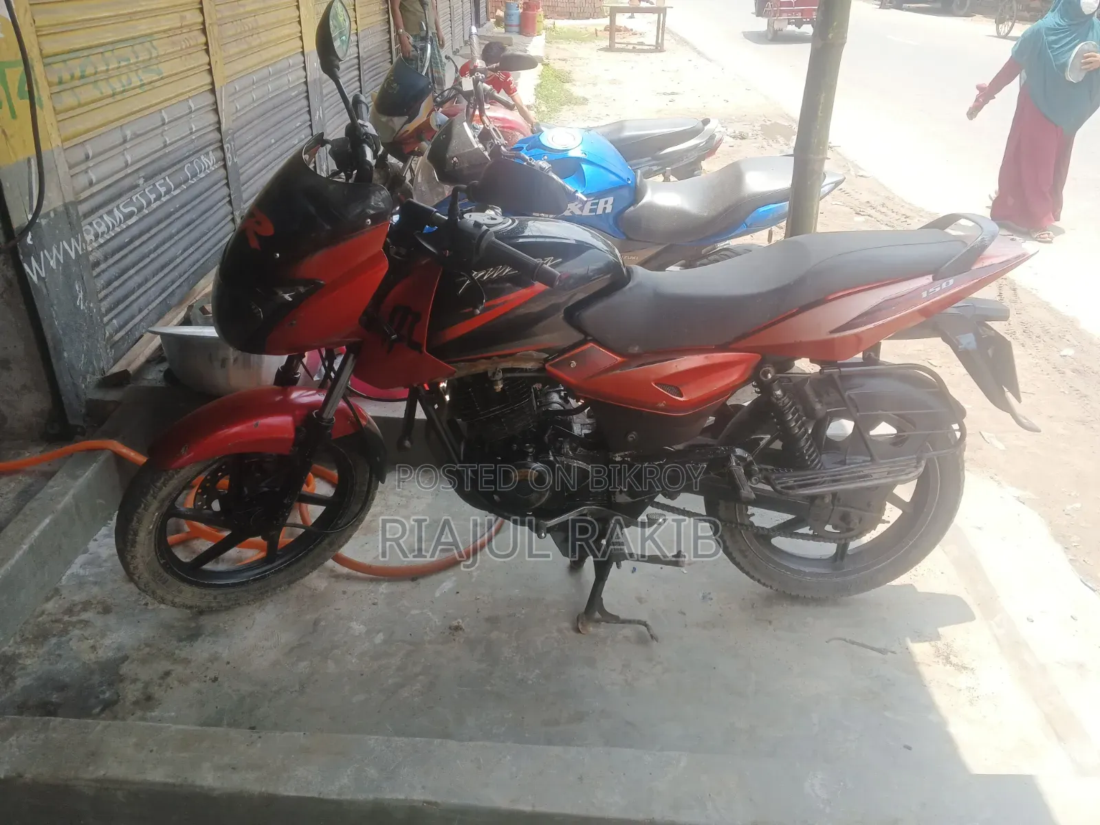 Bajaj Pulsar 150 2013 Red