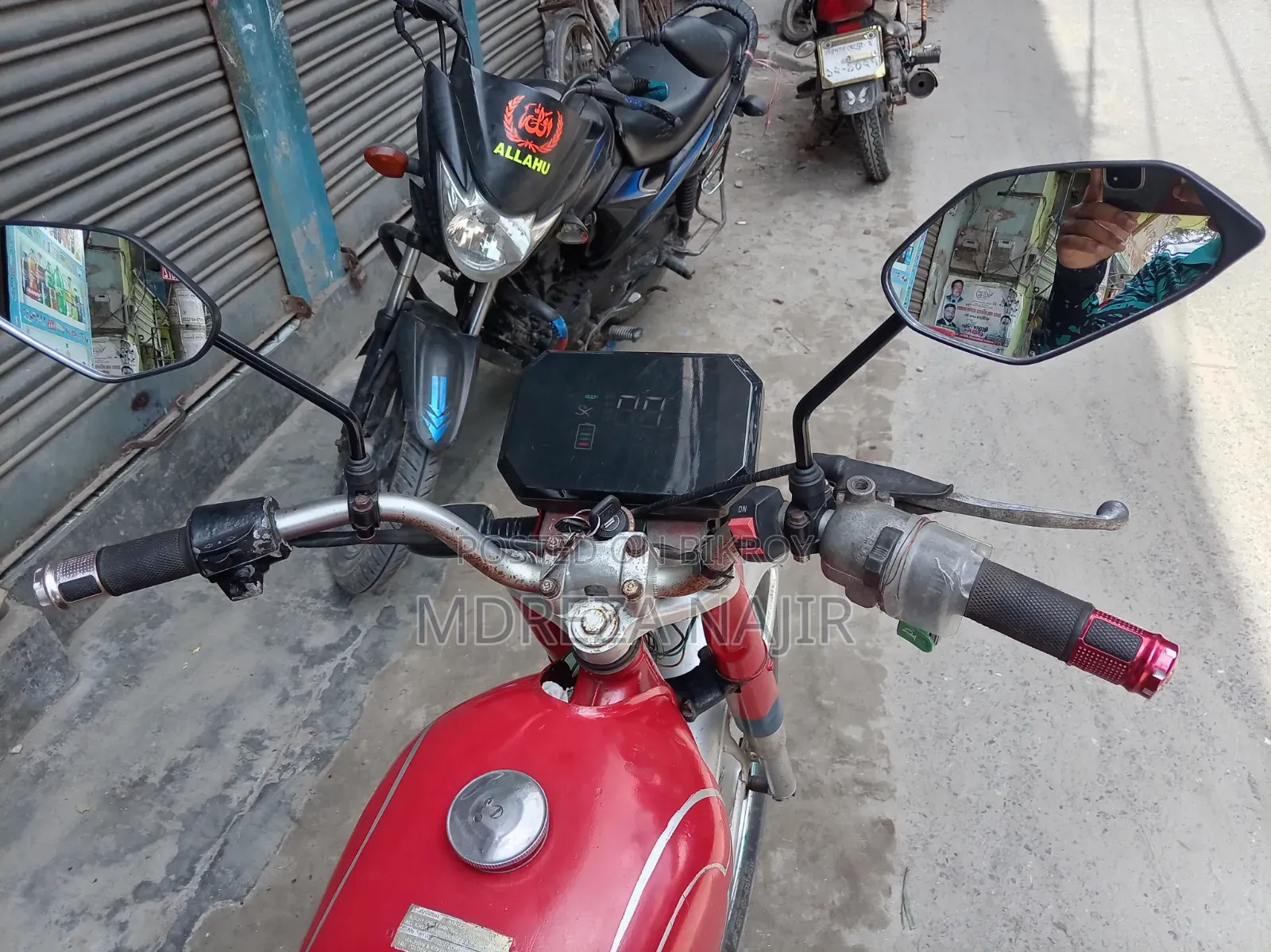 Hero Dawn 100 2017 Red