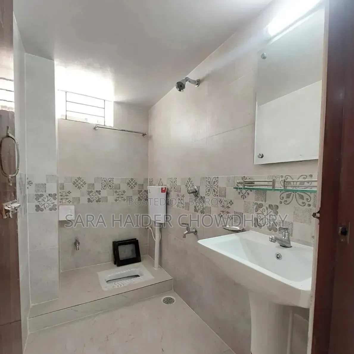 4-bedroom Apartment in Hazaribagh for Sale